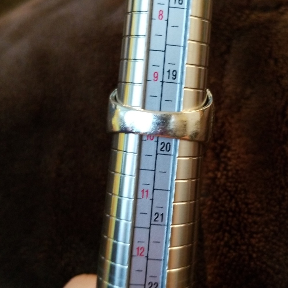 💎 Green resin stone ring - Picture 6 of 6